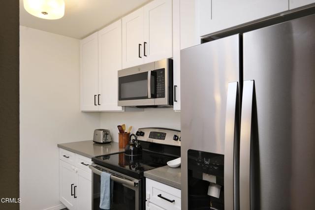 Detail Gallery Image 6 of 21 For 4900 Overland Ave #148,  Culver City,  CA 90230 - 2 Beds | 1 Baths