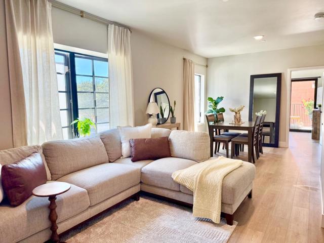 400 San Benito St, Hollister CA: https://media.crmls.org/mediaz/1bd23903-958b-46a7-ab50-2bec909d4d7a.jpg