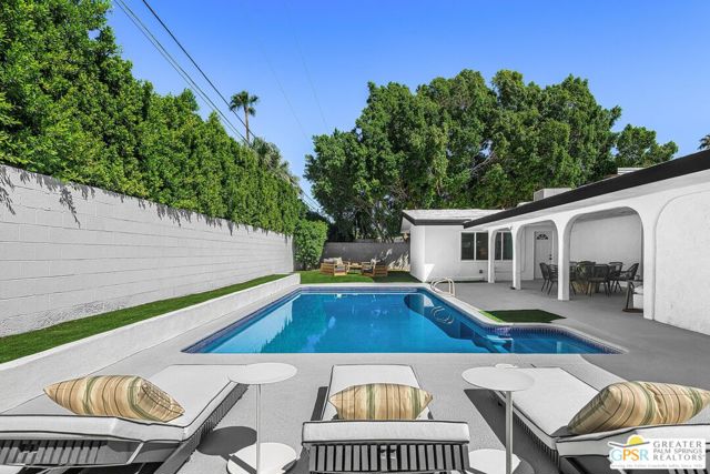 1433 N Fiesta Road, Palm Springs, CA 92262