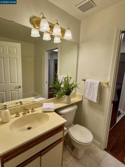 3783 Crow Canyon, San Ramon CA: https://media.crmls.org/mediaz/1bd2983b-d35b-4617-82f6-3eecc422943a.jpg