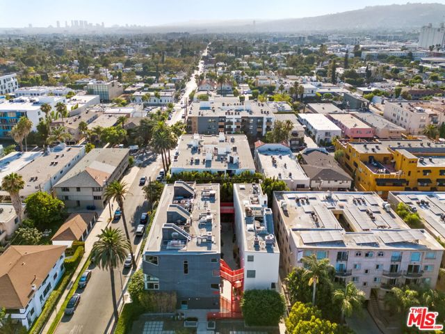 803 Wilcox Avenue, Los Angeles CA: https://media.crmls.org/mediaz/1bd3fb79-1a15-4c82-bf60-2c94611470c9.jpg