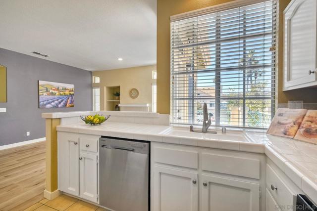 Image 9 of 26 For 12626 Springbrook Dr #a  A