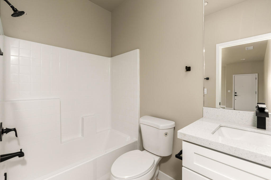 MLS #219138245DA image #5