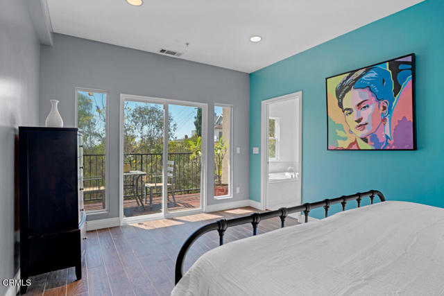 Detail Gallery Image 27 of 52 For 1300 Blue Hill Rd, Los Angeles,  CA 90041 - 4 Beds | 2/1 Baths