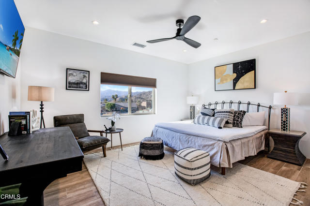 9925 Mesquite Avenue, Desert Hot Springs CA: https://media.crmls.org/mediaz/1bd814ab-767a-47ca-991d-44696d33f7dc.jpg