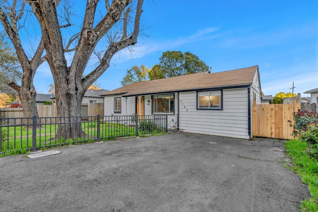 1Bd81A36 Ebba 40B2 84D4 Bd34F427787C 3192 Laurel Street, Napa, Ca 94558 &Lt;Span Style='BackgroundColor:transparent;Padding:0Px;'&Gt; &Lt;Small&Gt; &Lt;I&Gt; &Lt;/I&Gt; &Lt;/Small&Gt;&Lt;/Span&Gt;