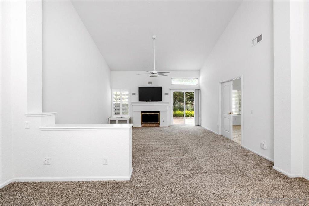 1686 Hermosita Dr - photo 9