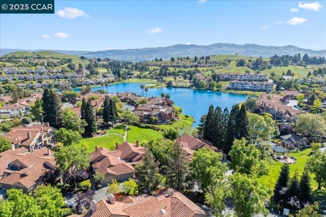 771 Lakemont PL, San Ramon CA: https://media.crmls.org/mediaz/1bdb4e1d-430c-4ff6-a2ff-965fabbecf75.jpg