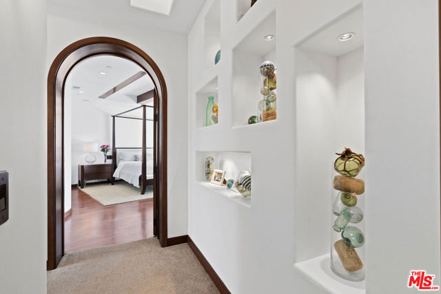 Drew Fenton | 31554 Victoria Point Road Malibu CA | MLS: 7245119
