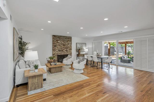 1425 Franchere Place, Sunnyvale CA: https://media.crmls.org/mediaz/1bdddecc-9f97-4a0f-9336-23d7164e924f.jpg