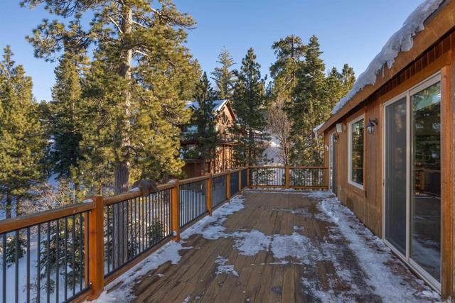 Detail Gallery Image 14 of 42 For 841 Sky High Dr, Big Bear Lake,  CA 92315 - 4 Beds | 3/1 Baths