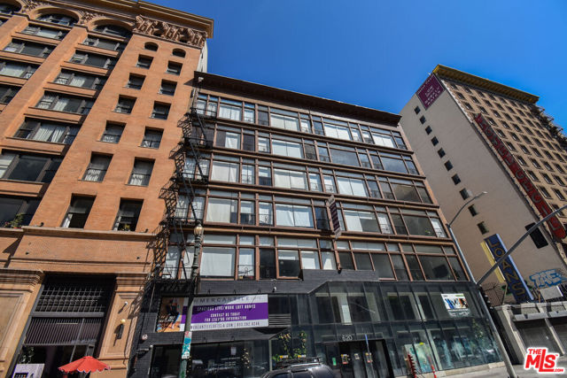 620 S Main Street, Los Angeles CA: https://media.crmls.org/mediaz/1bdfd9f6-63f5-4054-869e-20def8d99ba2.jpg