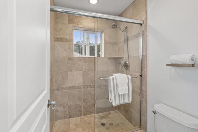 811 La Montagne Place, South San Francisco CA: https://media.crmls.org/mediaz/1be009b5-1d57-4c36-b1d5-bd2f1efba900.jpg