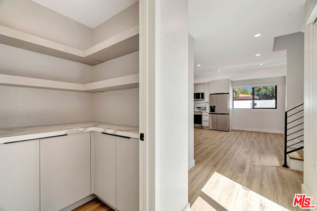1921 Federal Avenue, Los Angeles CA: https://media.crmls.org/mediaz/1be059b1-01e5-4d61-90ee-280f8dff86ca.jpg