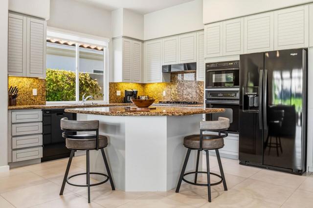 752 Mission Creek Drive, Palm Desert, CA 92211