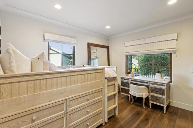 20 Mariposa Avenue, Los Gatos CA: https://media.crmls.org/mediaz/1be3272c-8cbc-4b3e-b1e8-423ac029647f.jpg