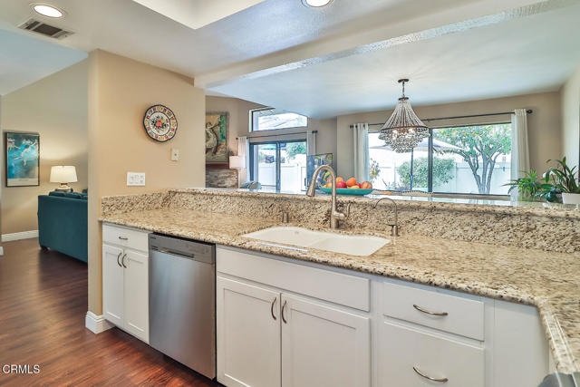 1993 Wheelwright Lane, Newbury Park CA: https://media.crmls.org/mediaz/1be33f6c-b36f-4b5b-ac67-fc60b4b9809e.jpg
