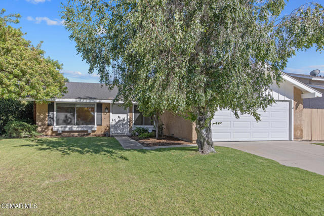 1368 Sheffield Place, Thousand Oaks CA: https://media.crmls.org/mediaz/1be409f9-f72e-4929-a07c-27091a3f68ce.jpg