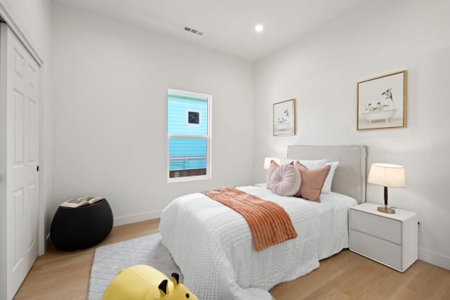 605 Minor Avenue, San Jose CA: https://media.crmls.org/mediaz/1be47244-0577-480e-a741-c43c935c709c.jpg
