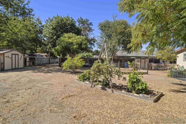 Image 47 of 60 For 9421 Los Coches Rd