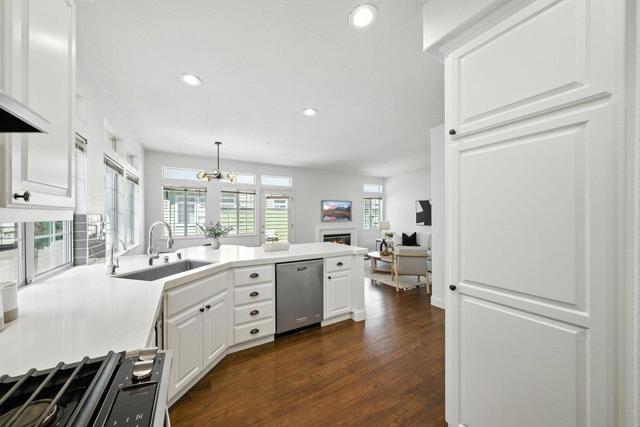 1151 La Rochelle Terrace, Sunnyvale CA: https://media.crmls.org/mediaz/1be5323b-8f09-4dec-8916-99a7853c867a.jpg