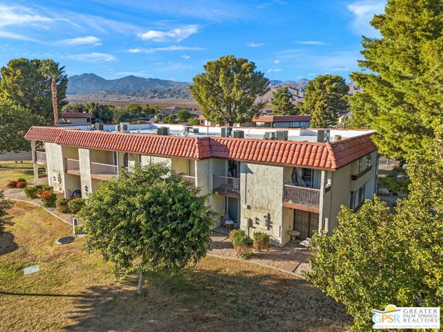 Image 12 of 26 For 9643 Spyglass Avenue 31