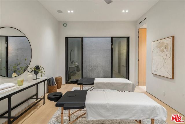 12227 Tweed Lane, Los Angeles CA: https://media.crmls.org/mediaz/1be6e0b7-ca3b-4478-b570-97cfa3e1eb55.jpg
