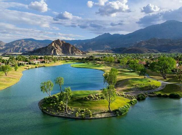 57916 Interlachen, La Quinta CA: https://media.crmls.org/mediaz/1be913d1-eca5-463f-9a8a-c99be47cf274.jpg
