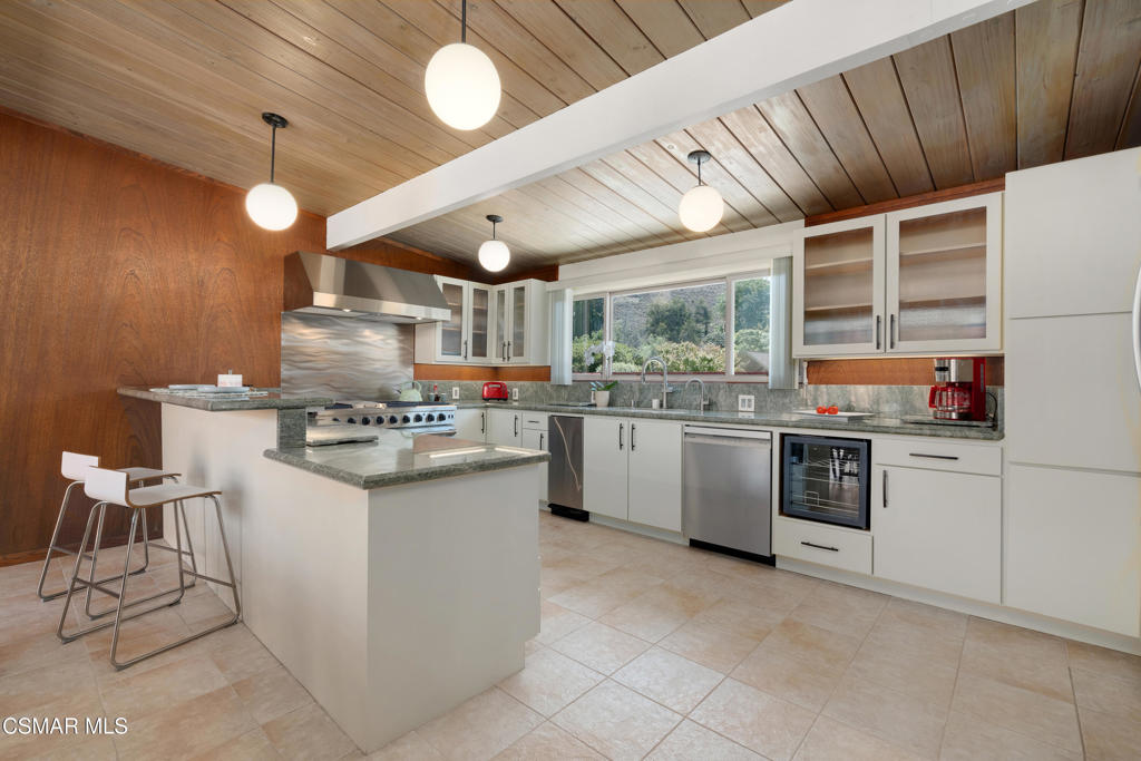 MLS #226002825 image #4