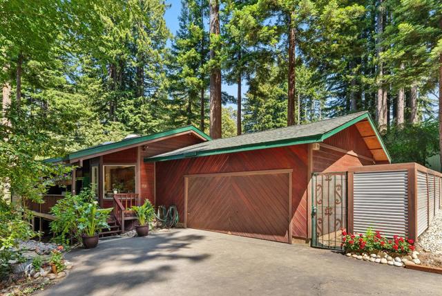 252 Nichols Drive, Santa Cruz CA: https://media.crmls.org/mediaz/1beaaebd-f94a-4bc4-8079-c71402874f8f.jpg