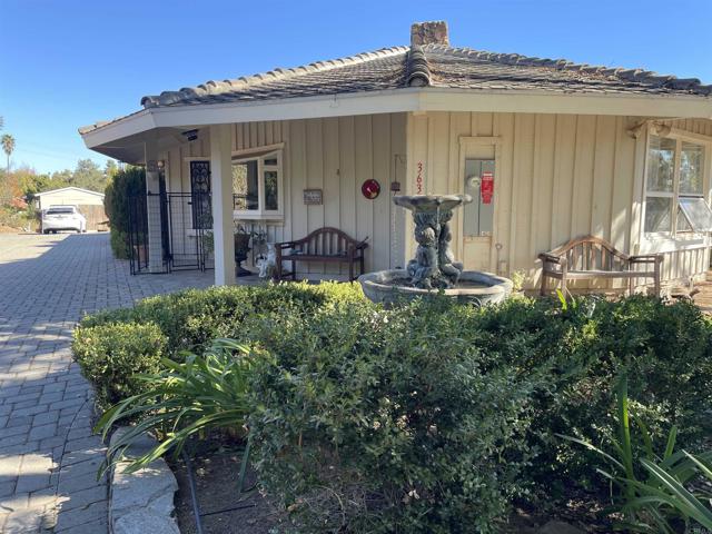 Image 1 of 52 For 3637 La Canada Road