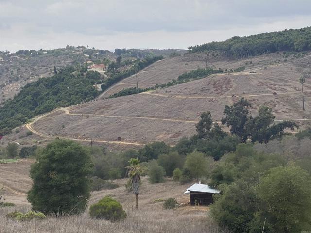 0 Ridge Creek Road, Valley Center CA: https://media.crmls.org/mediaz/1bec1702-3c83-4cf6-8052-ba987ced8dbc.jpg