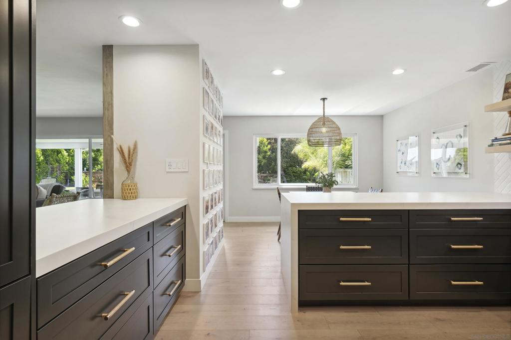 5615 Madra Ave - photo 14