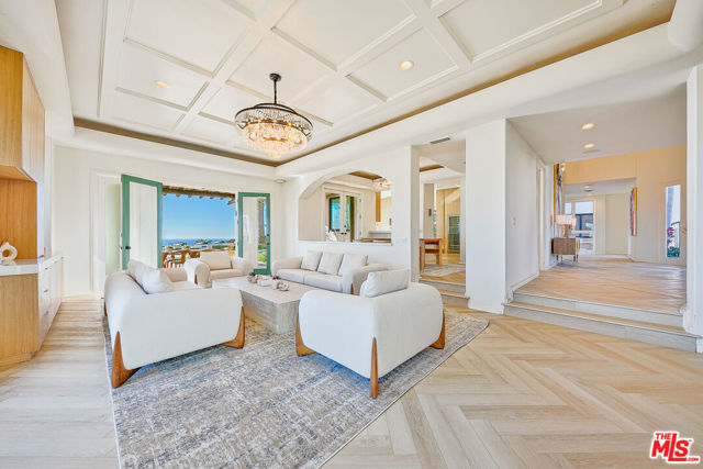 10502 Yellow Hill Road, Malibu CA: https://media.crmls.org/mediaz/1bee95f6-18dc-4a37-86d2-a523def8c5dd.jpg