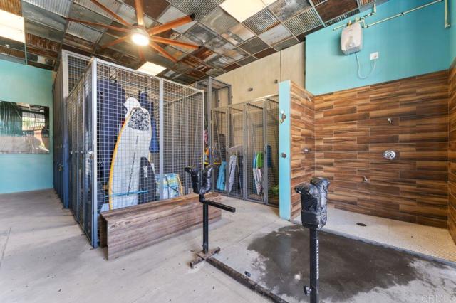 Detail Gallery Image 41 of 47 For 355 N Cleveland St #213,  Oceanside,  CA 92054 - 1 Beds | 1 Baths