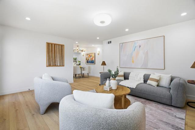 816 Marilyn Drive, Campbell CA: https://media.crmls.org/mediaz/1bf0aadf-bedc-455e-82cb-6530ed8526bb.jpg