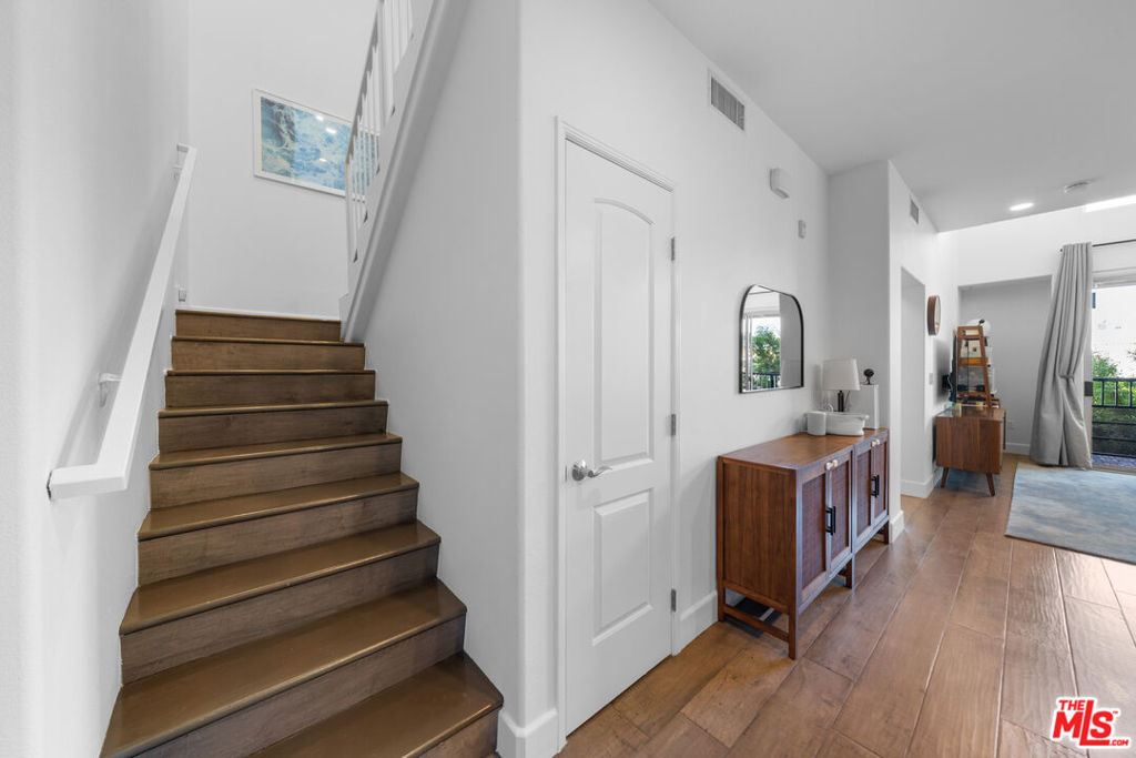 MLS #25625321 image #14