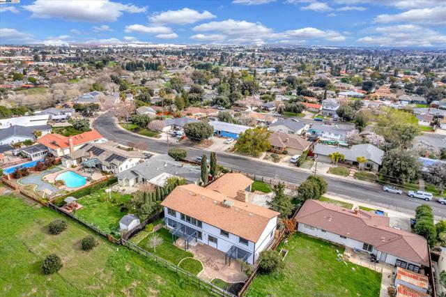 Image 58 of 60 For 4280 Hillview Dr