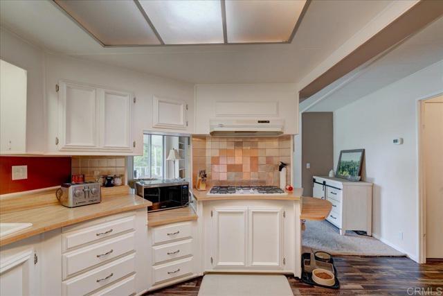 Detail Gallery Image 5 of 39 For 18218 Paradise Mountain Rd #122,  Valley Center,  CA 92082 - 2 Beds | 2 Baths