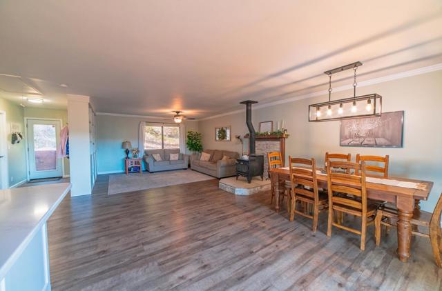 2646 El Camino Real, Salinas CA: https://media.crmls.org/mediaz/1bf25844-7717-4715-92e3-3a9b18ed2af1.jpg