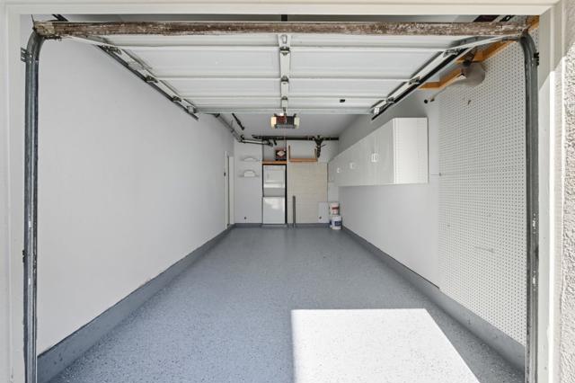 401 Baltic Circle, Redwood City CA: https://media.crmls.org/mediaz/1bf3645e-c5e5-498d-877a-4a6d49706189.jpg