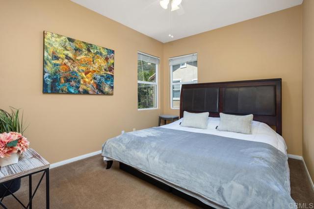 3385 Wild Oak Lane, Escondido CA: https://media.crmls.org/mediaz/1bf4edb6-d9ea-438d-b3b1-7db0685698a7.jpg