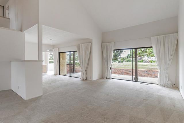 483 Winged Foot Road, Half Moon Bay CA: https://media.crmls.org/mediaz/1bf559ae-3869-49cf-b9b2-d8b2af038ad1.jpg