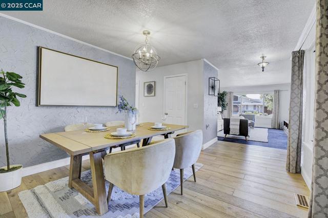 3958 W Las Positas Blvd, Pleasanton CA: https://media.crmls.org/mediaz/1bf64f67-3fef-4095-bd71-8200ebc4de2a.jpg