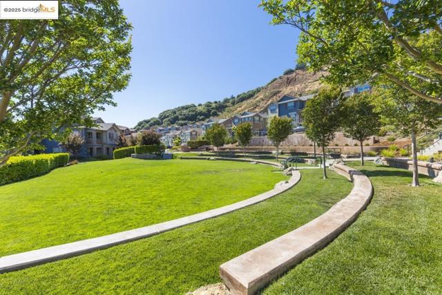 6443 Blue Rock Ct., Oakland CA: https://media.crmls.org/mediaz/1bf84ace-8e18-4f1b-a431-2cffb4aa018f.jpg
