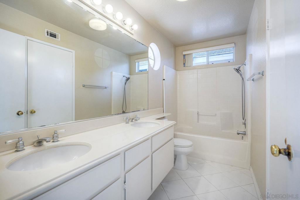 2214 Brookhaven Pass - photo 18