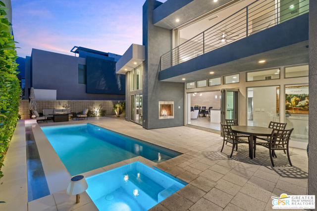 431 Suave Lane, Palm Springs CA: https://media.crmls.org/mediaz/1bf8c957-4162-4960-8acc-25433a5d5160.jpg