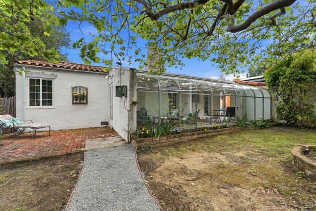 14175 Douglass Lane, Saratoga CA: https://media.crmls.org/mediaz/1bf8dd64-a7b3-4830-b3fb-655933975ff1.jpg