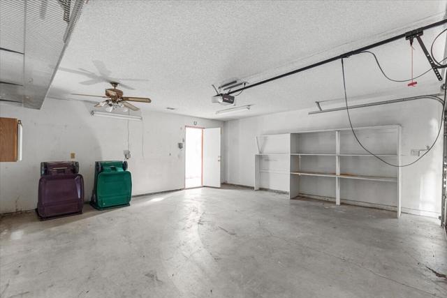 54180 Avenida Cortez, La Quinta CA: https://media.crmls.org/mediaz/1bf960be-2d94-40ff-bf44-ca1567d60eb8.jpg