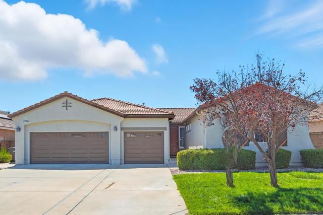27481 Freedom Ln, Menifee CA: https://media.crmls.org/mediaz/1bf9b336-1034-44a0-a870-47ec8c7c03db.jpg